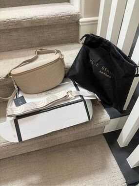 Elie Beaumont Quilted Beige Crossbody Bag with Adjustable Strap